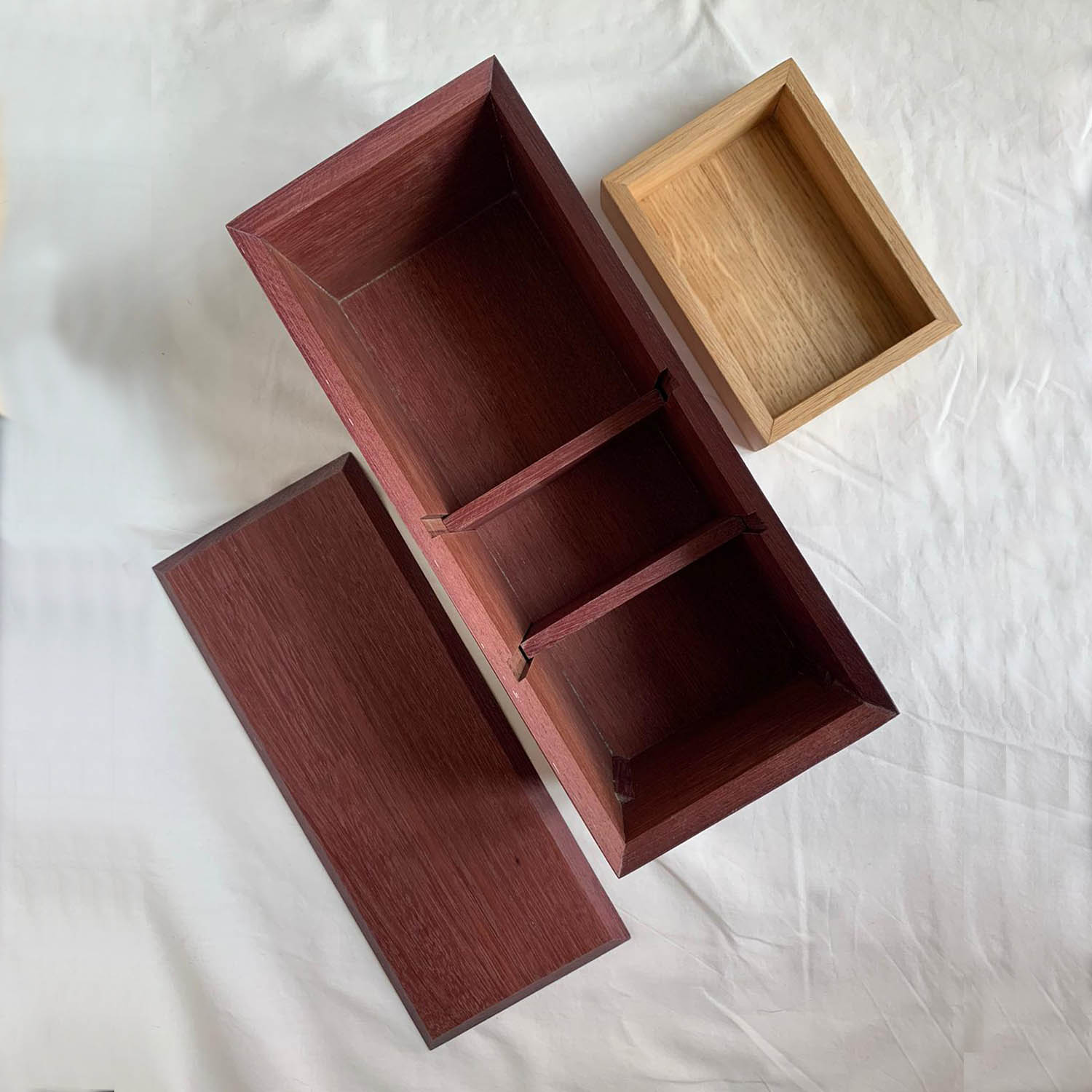 Boîte en bois design contemporaine et sur mesure, ébéniste, ébénisterie, woodwork, VANNES, morbihan, ploeren